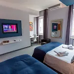 77 B&B 4*