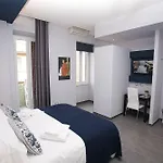 77 B&B 4*