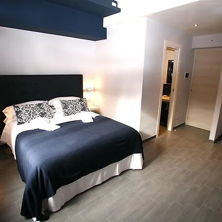 77号家庭食宿酒店 4* 罗马