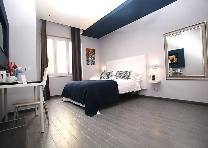 77 Bed & Breakfast 4*