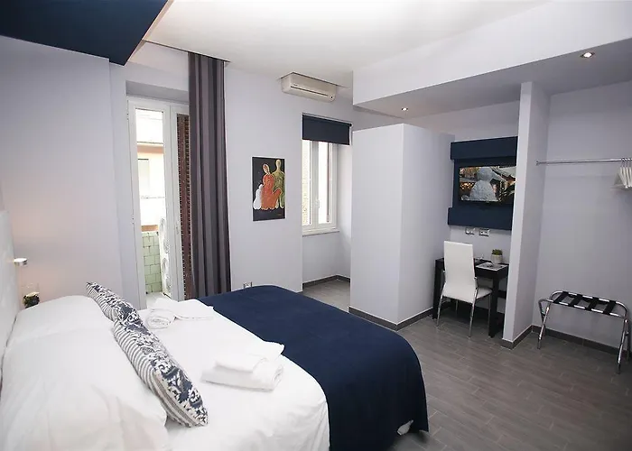 77 Bed and breakfast 4*