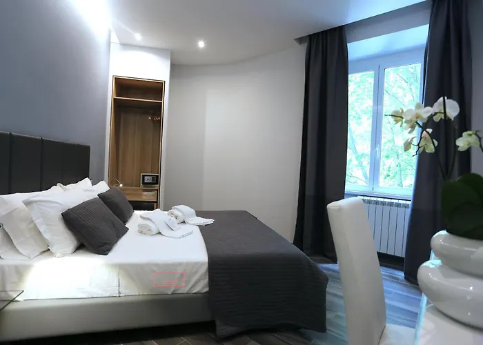 Bed and Breakfast 77 4*